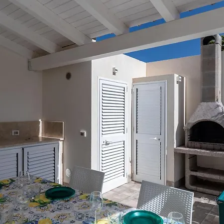 Вилла Con Piscina Vicino San Vito Lo Capo Кустоначи