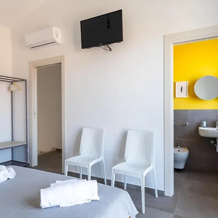 Con Piscina Vicino San Vito Lo Capo Кустоначи